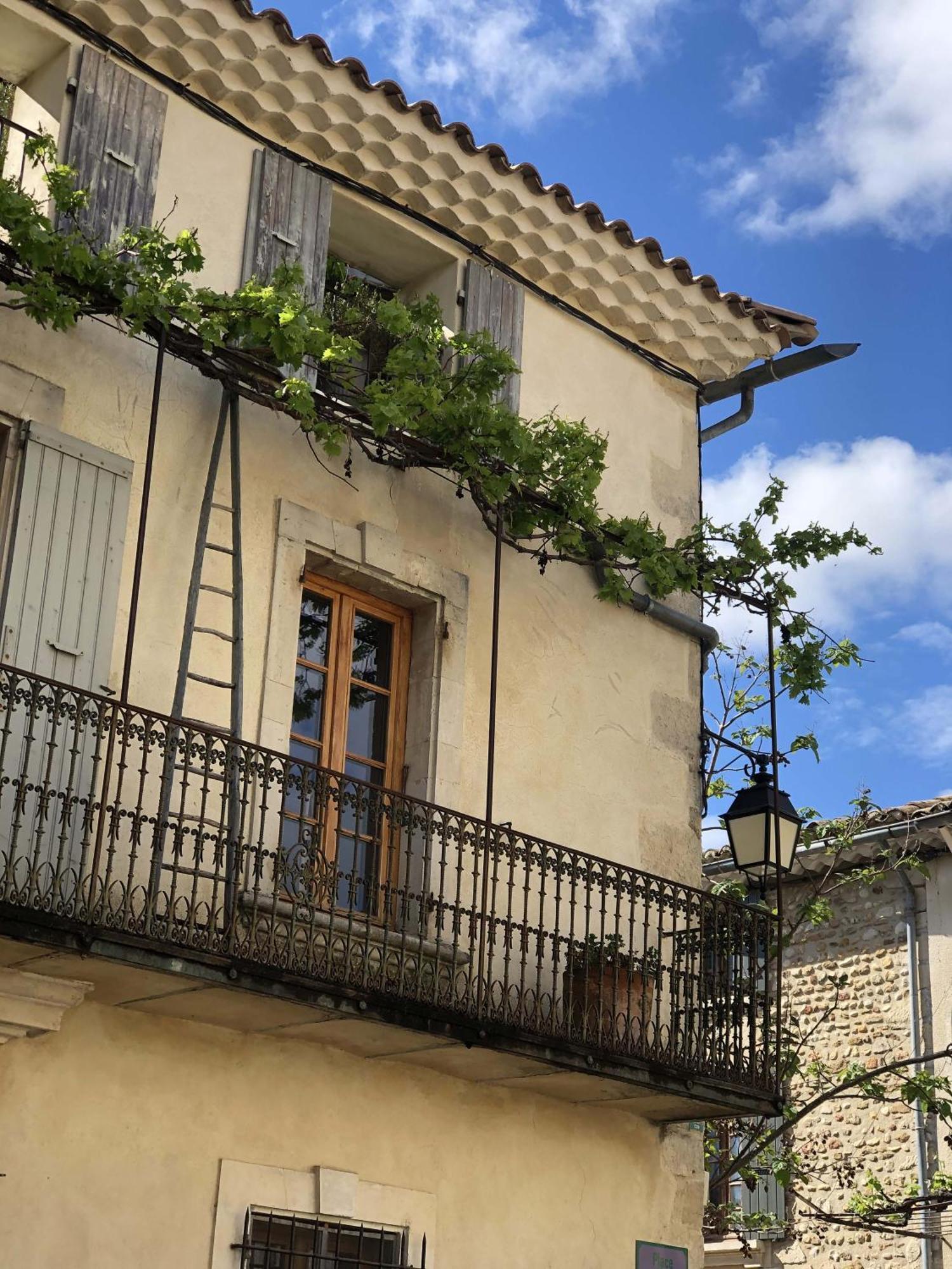 La Perroya Hotell Visan Exteriör bild