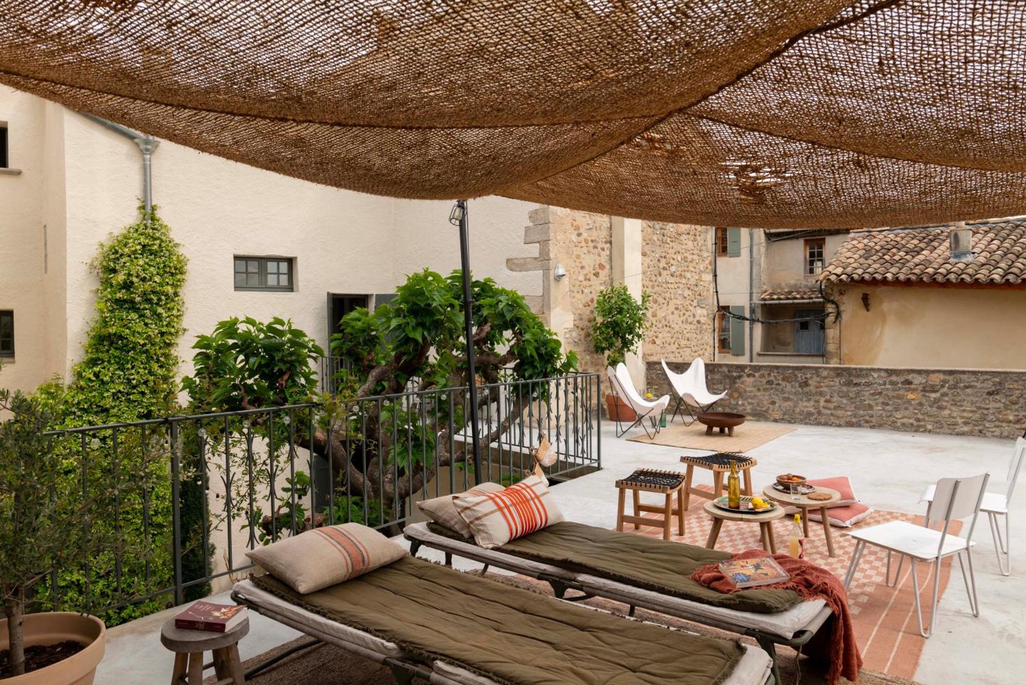 La Perroya Hotell Visan Exteriör bild