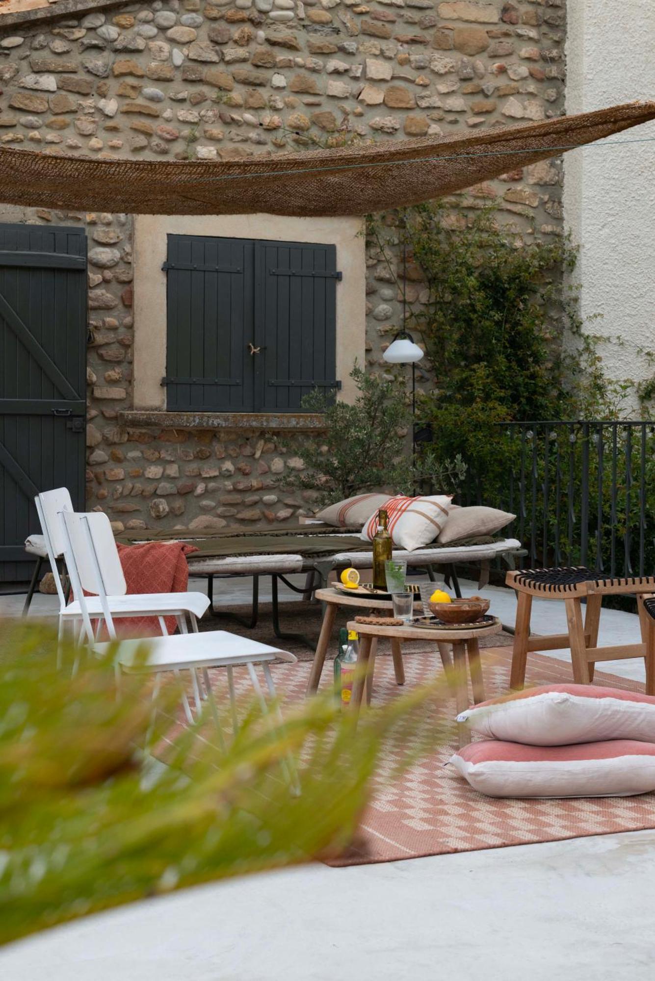 La Perroya Hotell Visan Exteriör bild